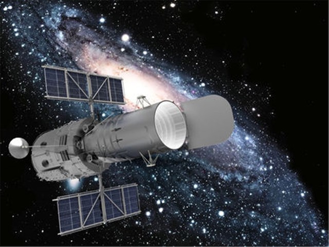 1990年11月10日 哈勃望远镜首次观察类星体