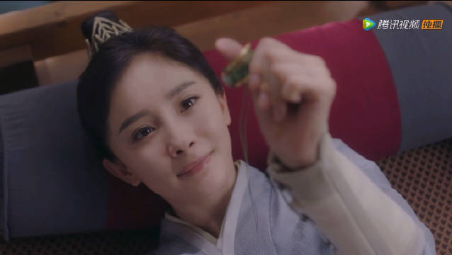 斛珠夫人方诸为什么把海市送给帝旭