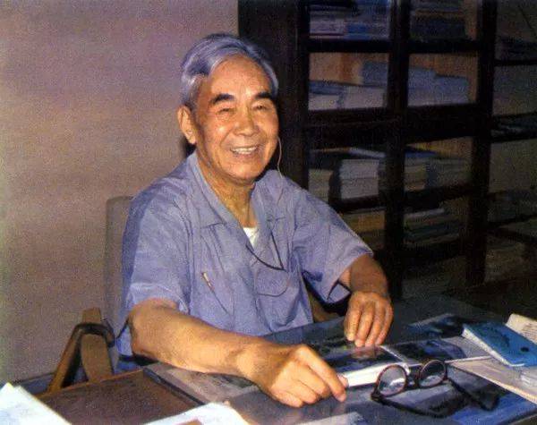 1992年11月5日 著名物理学家张文裕逝世