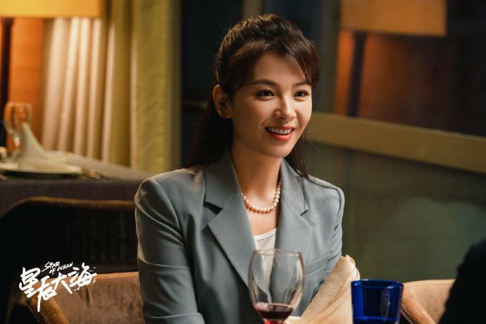 星辰大海里谁给简爱寄钱