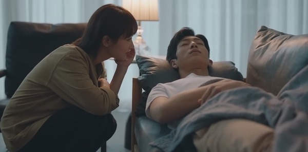 女心理师贺顿和钱开逸第几集在一起