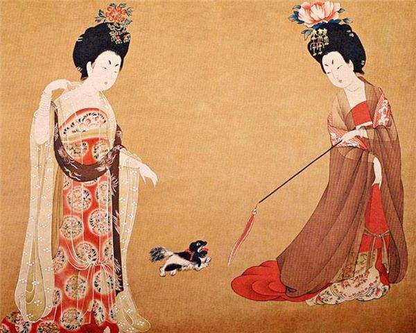 古代女生穿裙子里面穿啥