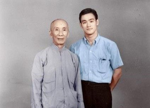 2015年12月1日 咏春拳一代宗师叶问大师在香港病逝